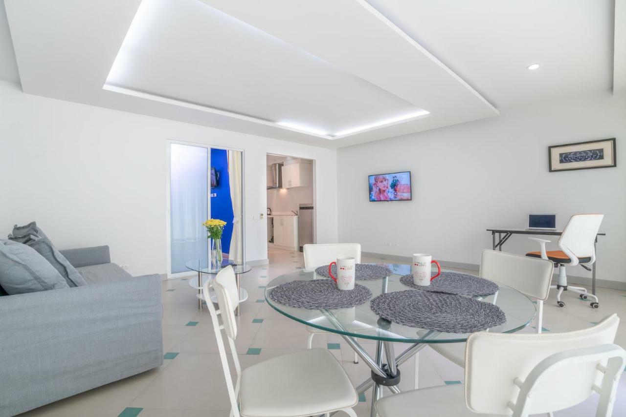 Condor Apartment Nai Harn Экстерьер фото