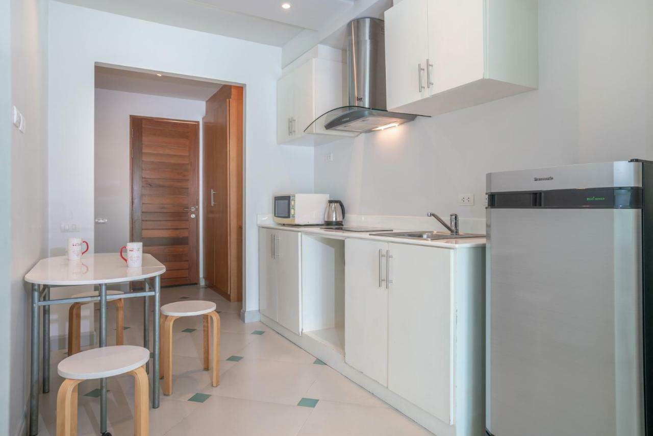 Condor Apartment Nai Harn Экстерьер фото