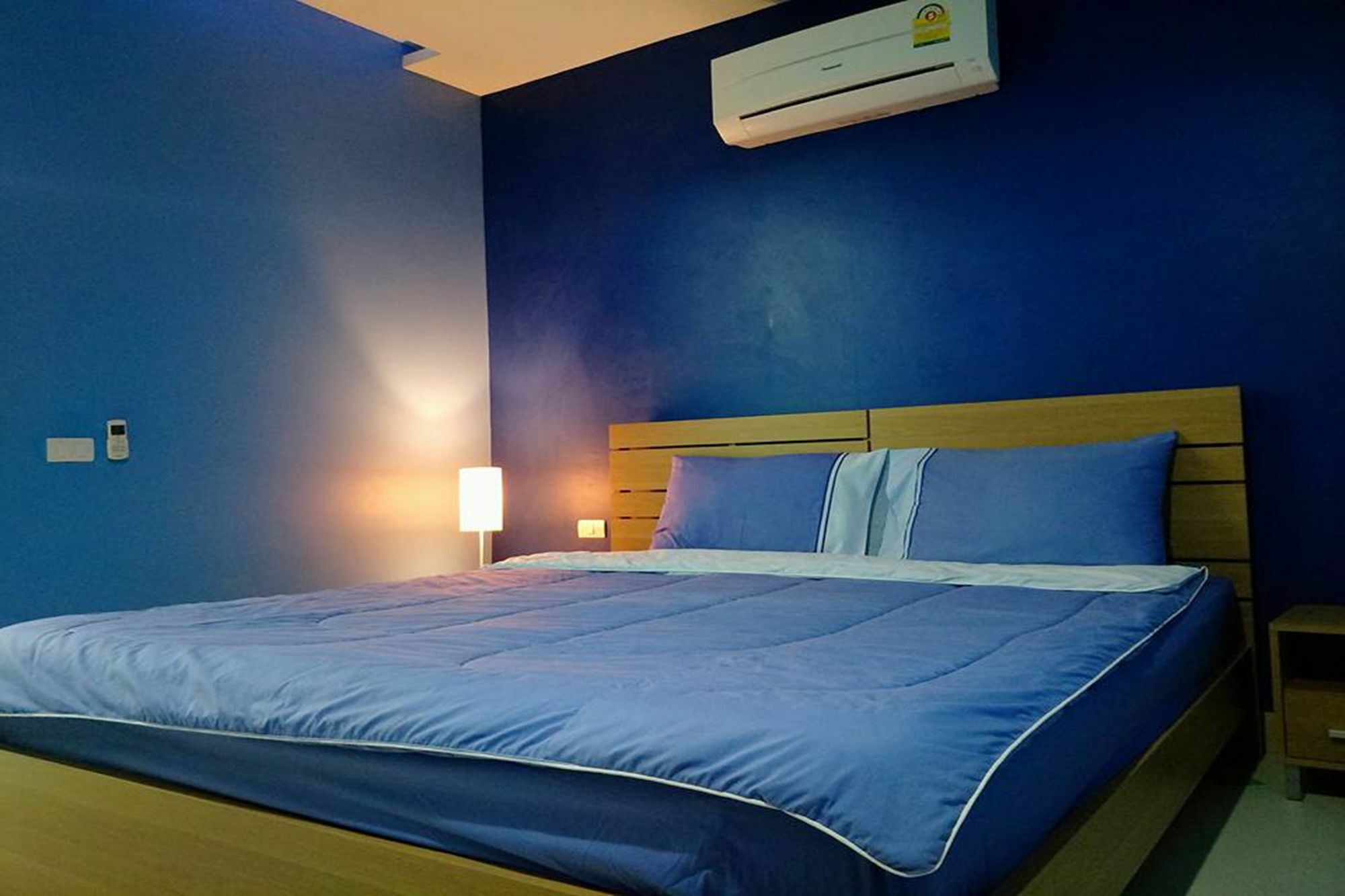 Condor Apartment Nai Harn Экстерьер фото